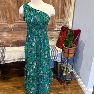 Floral One-Shoulder Green Dress